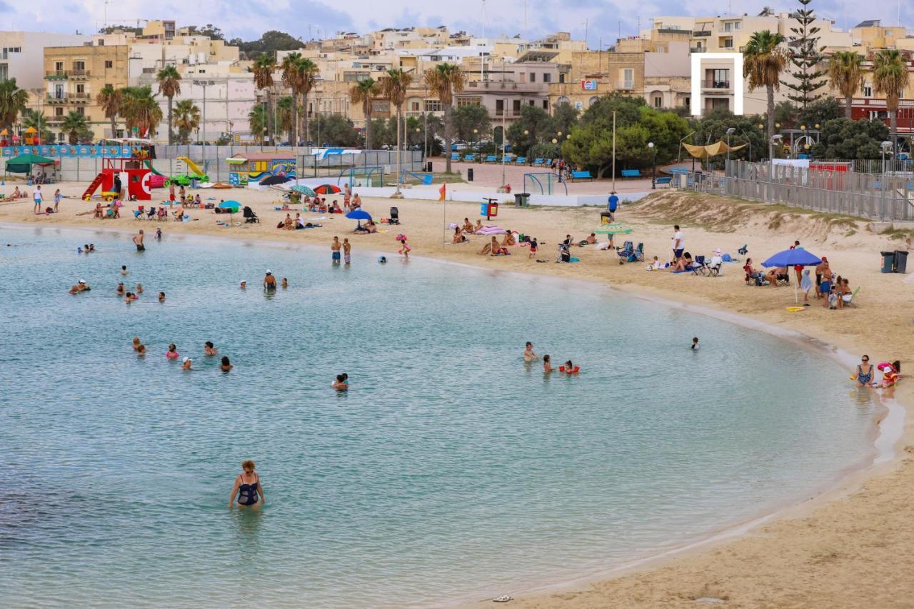 Gem Beachfront Apt With Amazing Bay And Sea Views Birżebbuġa Esterno foto